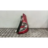 Piloto Trasero Derecho para Dacia Sandero (Bs_)