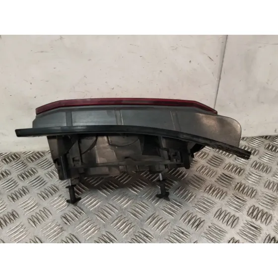Piloto Trasero Izquierdo para Dacia Duster (Hs_)