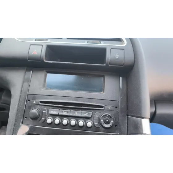 Pantalla / Mando Multifuncion para Peugeot 3008 I Monospace (0U_)