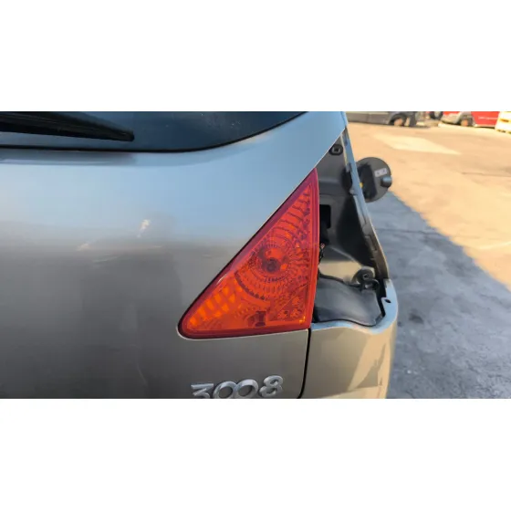 Piloto Trasero Derecho Interior para Peugeot 3008 I Monospace (0U_)