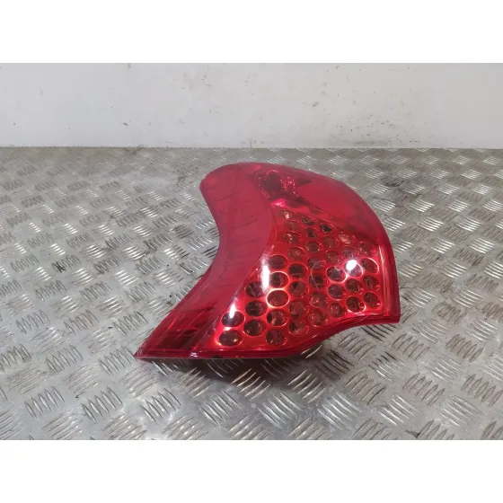 Piloto Trasero Izquierdo para Peugeot 3008 I Monospace (0U_)