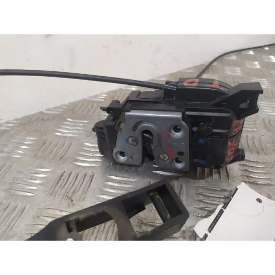 Cerradura Puerta Trasera Derecha para Ford Fiesta (Ccn)
