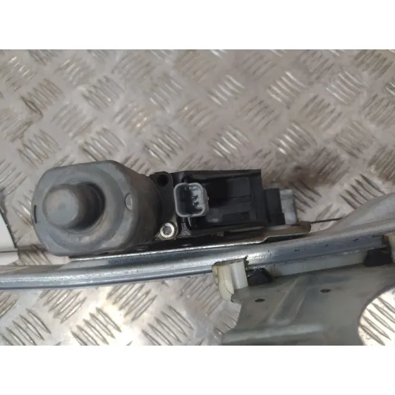 Elevalunas Delantero Izquierdo para Peugeot 208