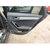 Guarnecido Puerta Trasera Derecha para Audi A4 B8 (8K2)