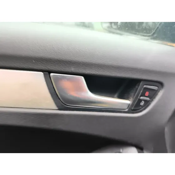 Maneta Interior Delantera Izquierda para Audi A4 B8 (8K2)