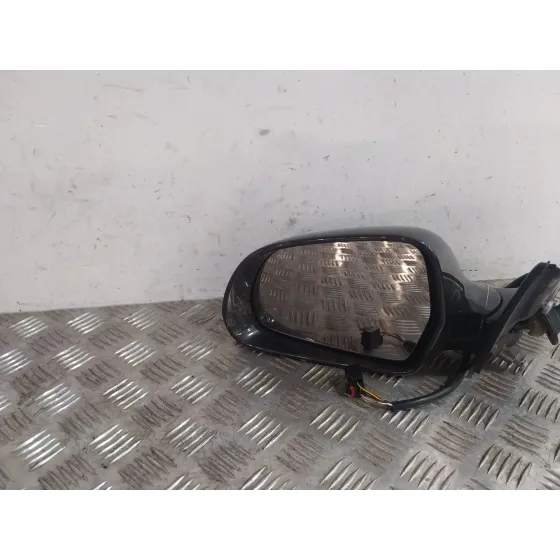 Retrovisor Izquierdo para Audi A4 B8 (8K2)