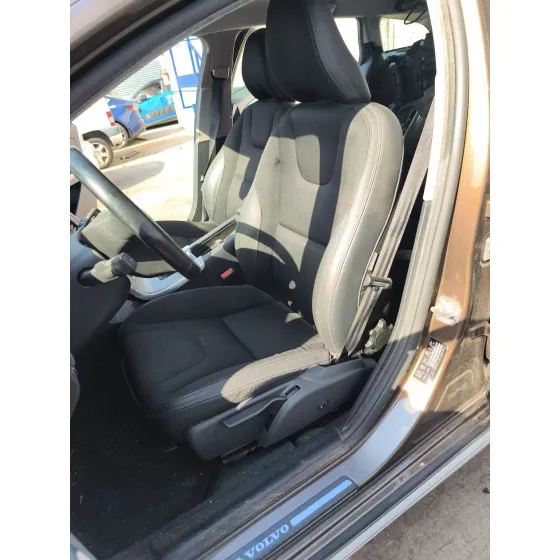 Asiento Delantero Izquierdo para Volvo V60 I Cross Country (157)