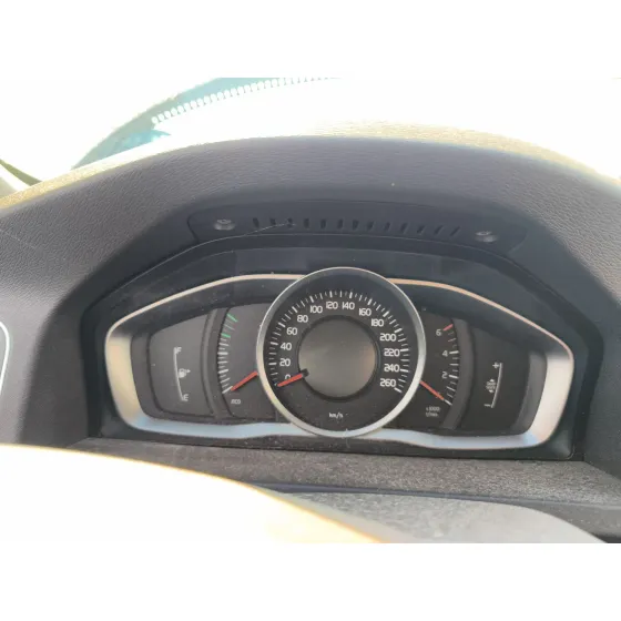 Cuadro Instrumentos para Volvo V60 I Cross Country (157)