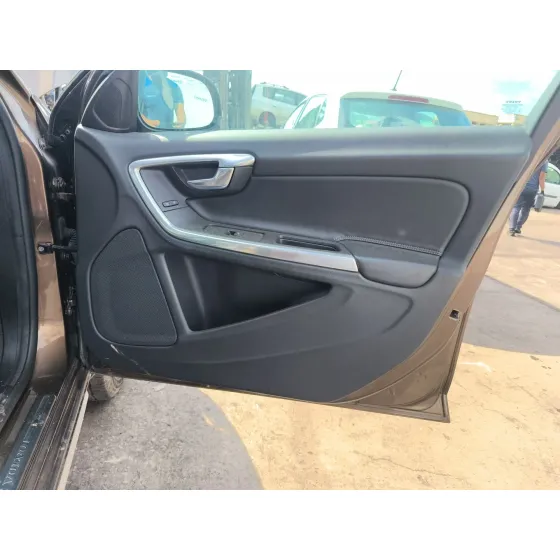 Elevalunas Delantero Derecho para Volvo V60 I Cross Country (157)