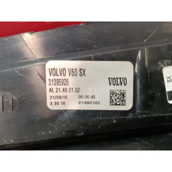 Piloto Trasero Izquierdo para Volvo V60 I Cross Country (157)