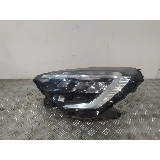 Faro Izquierdo para Renault Clio V (B7_)