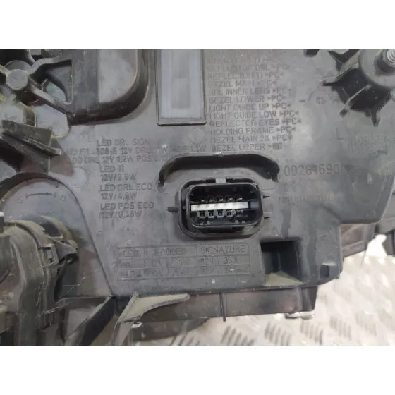 Faro Izquierdo para Renault Clio V (B7_)