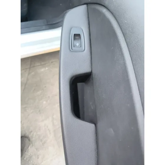 Mando Elevalunas Delantero Derecho para Renault Clio V (B7_)