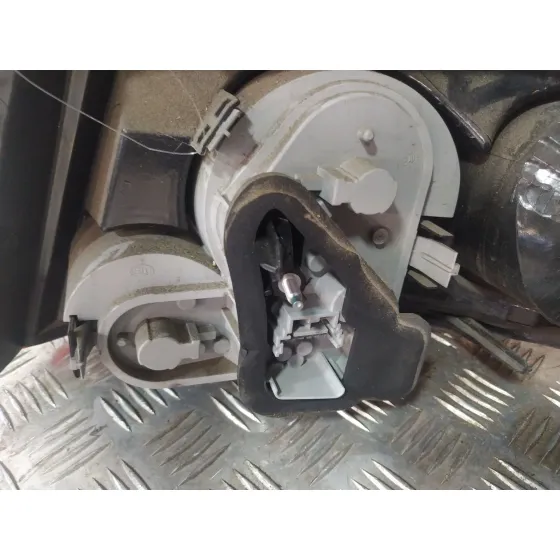 Piloto Trasero Izquierdo para Renault Megane Ii Coupe-Cabriolet (Em0/1_)