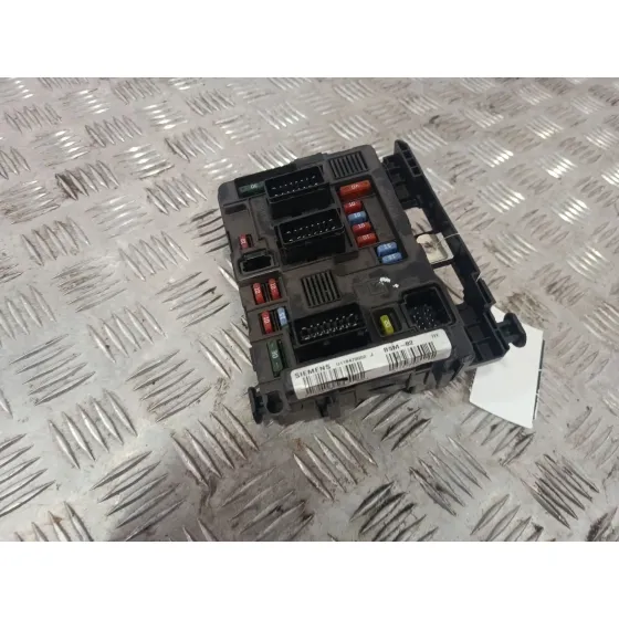 Caja Fusibles para Citroën Berlingo / Berlingo First Furgon/Monospace (M_)