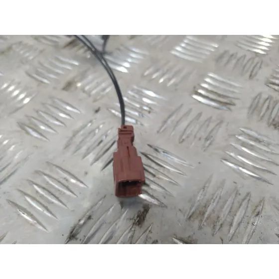 Retrovisor Derecho para Nissan Pick Up (D22)