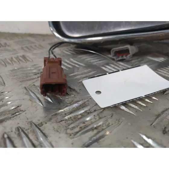 Retrovisor Izquierdo para Nissan Pick Up (D22)
