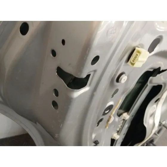 Puerta Trasera Izquierda para Citroën C3
