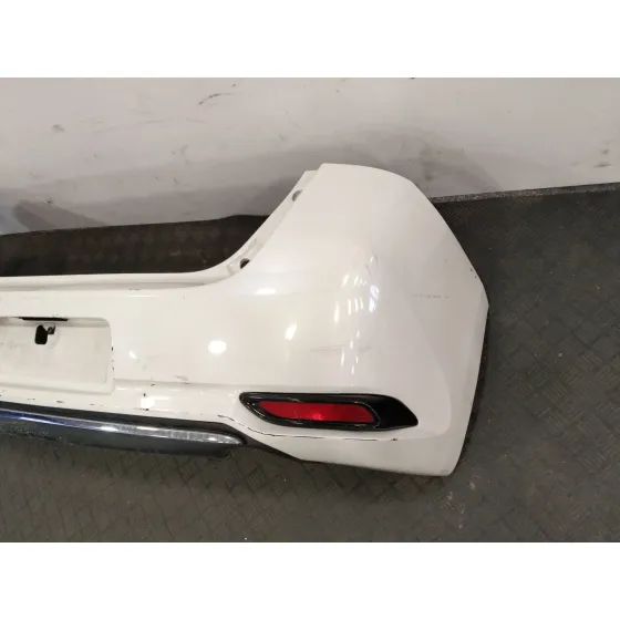 Paragolpes Trasero para Toyota Auris (_E18_)