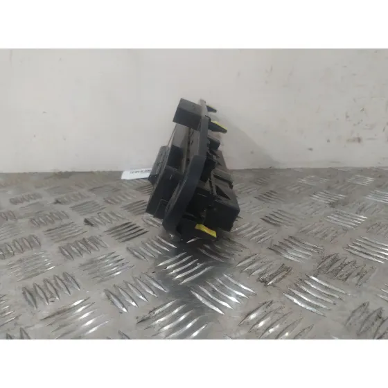 Mando Climatizador para Toyota Auris (_E18_)