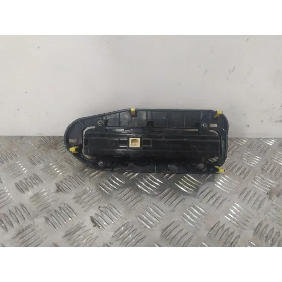 Mando Climatizador para Toyota Auris (_E18_)