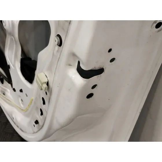 Puerta Delantera Derecha para Citroën C3