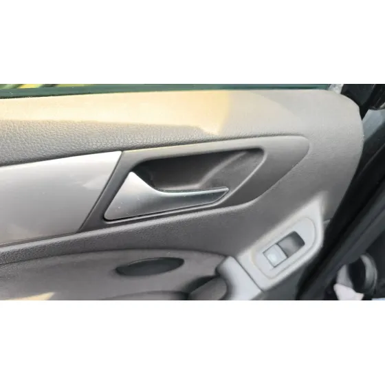 Maneta Interior Trasera Izquierda para Volkswagen Golf Vi (5K1)