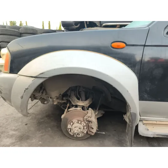 Aleta Delantera Izquierda para Nissan Pick Up (D22)
