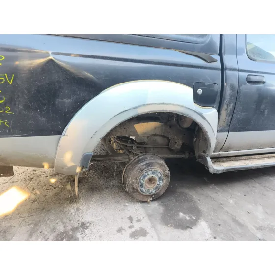 Aletin Trasero Derecho para Nissan Pick Up (D22)