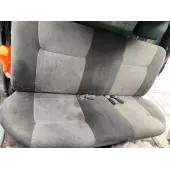 Asientos Traseros para Nissan Pick Up (D22)