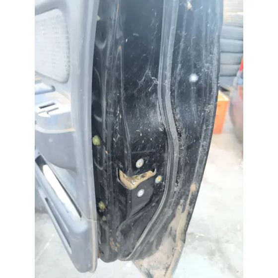 Cerradura Puerta Delantera Derecha para Nissan Pick Up (D22)