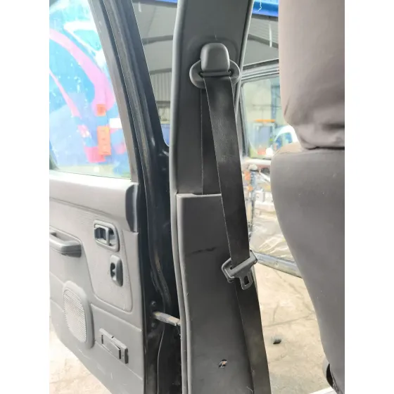 Cinturon Seguridad Delantero Izquierdo para Nissan Pick Up (D22)