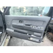 Elevalunas Delantero Derecho para Nissan Pick Up (D22)