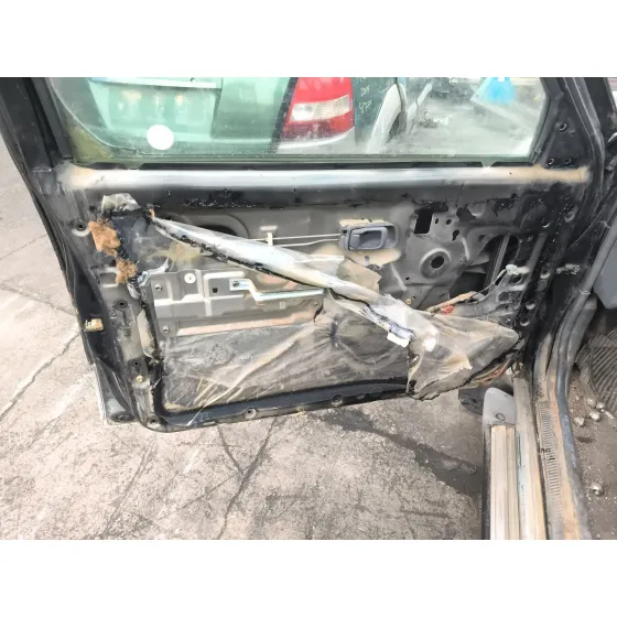 Elevalunas Delantero Izquierdo para Nissan Pick Up (D22)