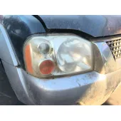 Faro Derecho para Nissan Pick Up (D22)