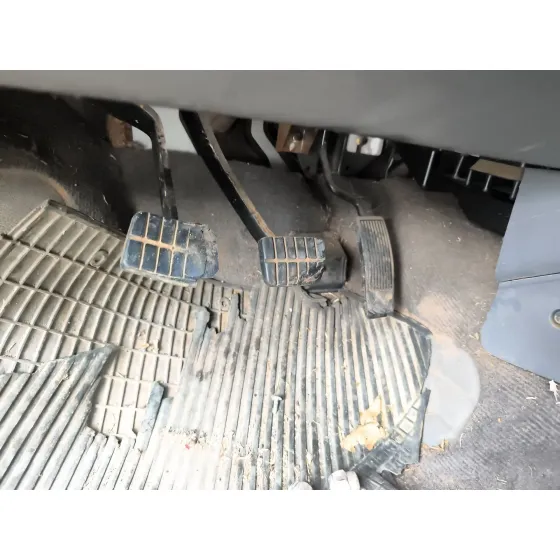Pedal Acelerador para Nissan Pick Up (D22)