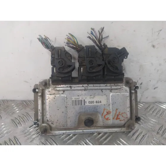 Centralita Motor Uce para Peugeot 106 Ii (1A_, 1C_)