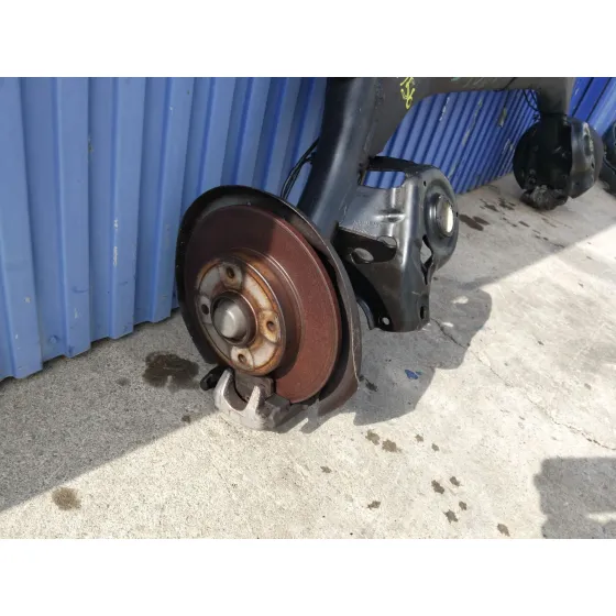 Puente Trasero para Citroën C4 Lim.