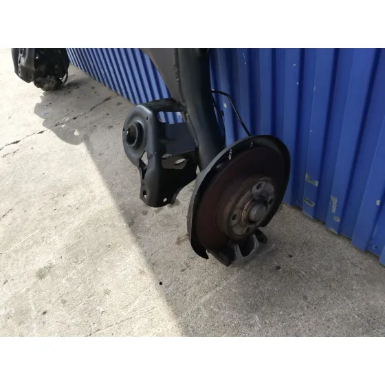 Puente Trasero para Citroën C4 Lim.