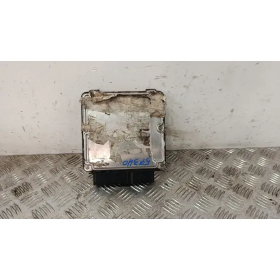 Centralita Motor Uce para Volkswagen Touareg (7L6)