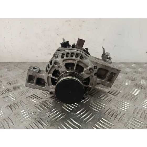 Alternador para Toyota Auris (_E18_)