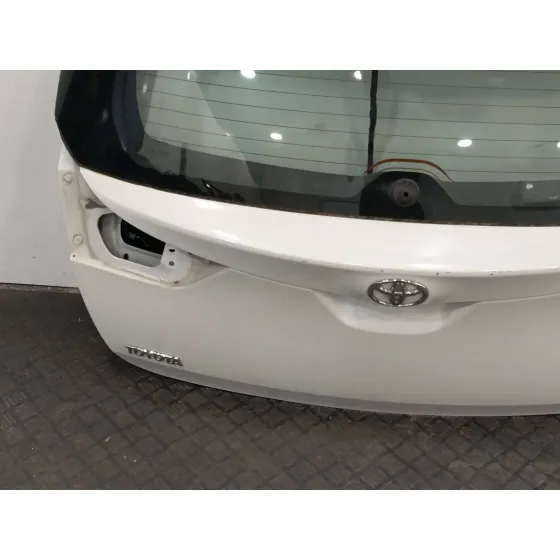 Porton Trasero para Toyota Auris (_E18_)