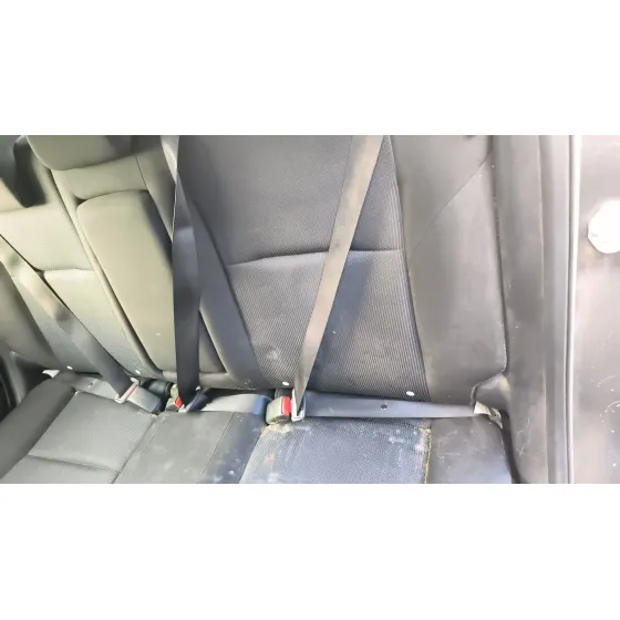 Enganche Cinturon Trasero Derecho para Mazda 3 (Bl)