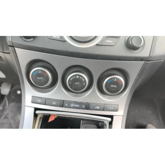 Mando Climatizador para Mazda 3 (Bl)