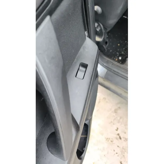 Mando Elevalunas Trasero Izquierdo para Mazda 3 (Bl)
