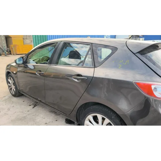 Puerta Trasera Izquierda para Mazda 3 (Bl)