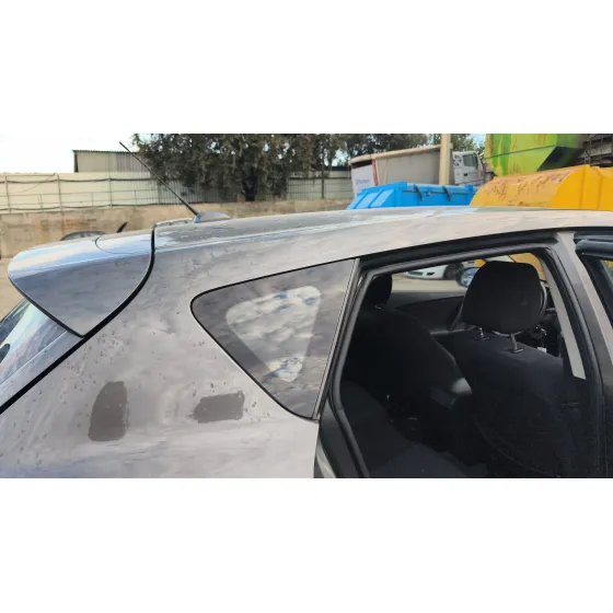 Luna Custodia Delantera Derecha para Mazda 3 (Bl)