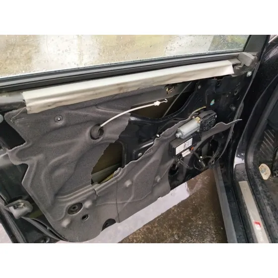 Elevalunas Delantero Izquierdo para Audi A4 B6 (8E2)