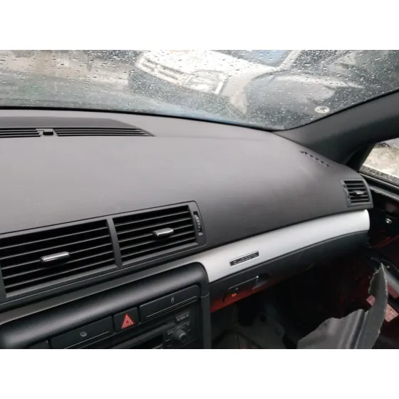 Salpicadero para Audi A4 B6 (8E2)