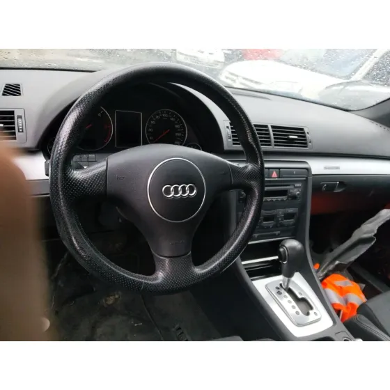 Volante para Audi A4 B6 (8E2)